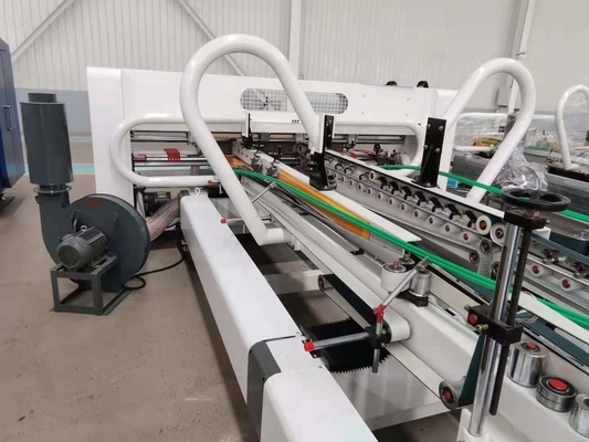 2800 διαμορφώστε την αυτόματη μηχανή 220V 380V 440V Gluer πτυχών 130m/min