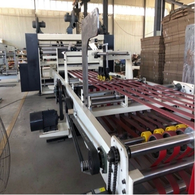 Προσαρμόσιμο τέλειο κυματοειδές χαρτί Flexo Folder Gluer Machine ημιαυτόματο