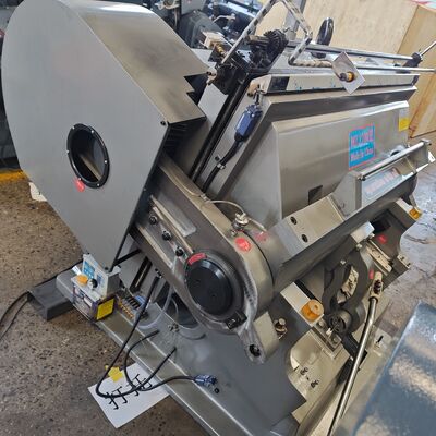 Ηλεκτρική πηγή ενέργειας τέλεια για προσαρμοσμένα σχήματα κιβωτίου και γραμμές παραγωγής