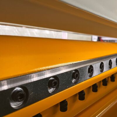 1800mm NC κοπτική μηχανή της κυματοειδούς γραμμής σπειροειδούς κοπτήρα