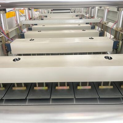 Δύο πλευρές για την γραμμή παραγωγής κυματοειδούς χαρτονιού