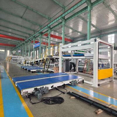 Κυματοειδές χαρτόνι 5 στρώσεων γραμμή παραγωγής κυματοειδούς χαρτονιού τάση 380V κατάλληλο για διαδικασία παραγωγής υλικών συσκευασίας