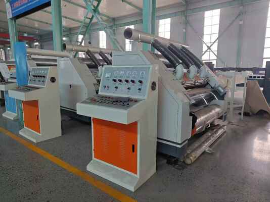 Μηχανή θερμάσεως ατμού με αποτελεσματικό πλάτος 1800 mm με δομή τύπου αναρρόφησης για παραγωγή κυματοειδούς χαρτονιού