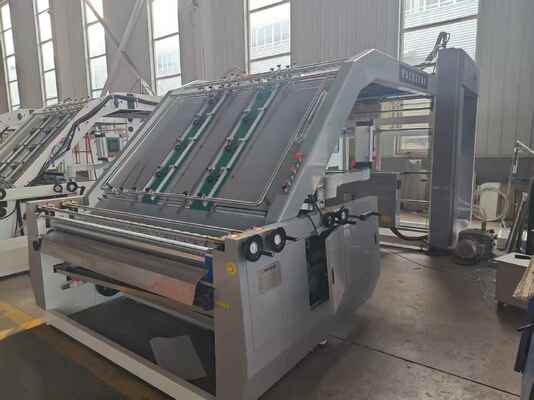 HL1600 Μεγάλη ταχύτητα 100pcs/min Αυτοματοποιημένη μηχανή λαμινισμού με φλάουτο για κυματοειδές χαρτόνι 1600x1250mm
